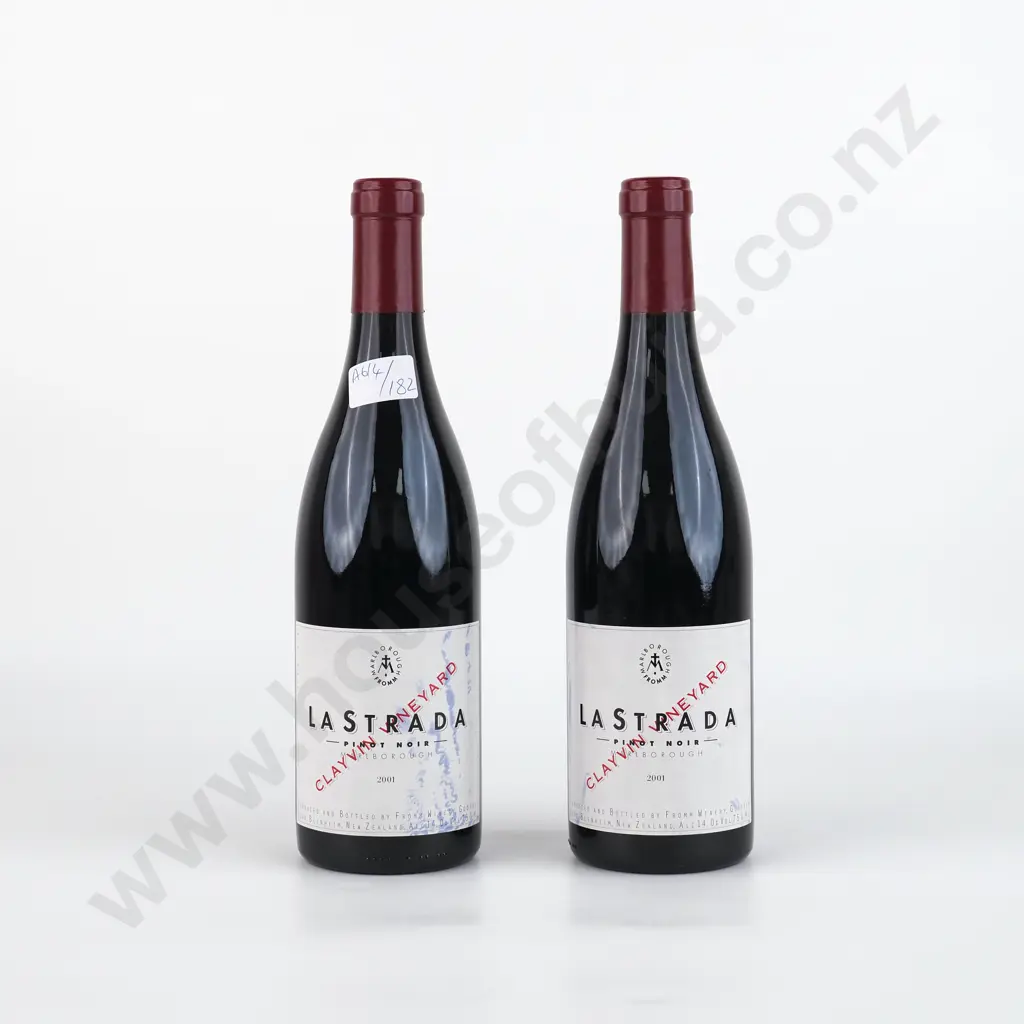 Two Bottles La Strada Clavin Vineyard Pinot Noir - Marlborough. W Certificates. Image 1++