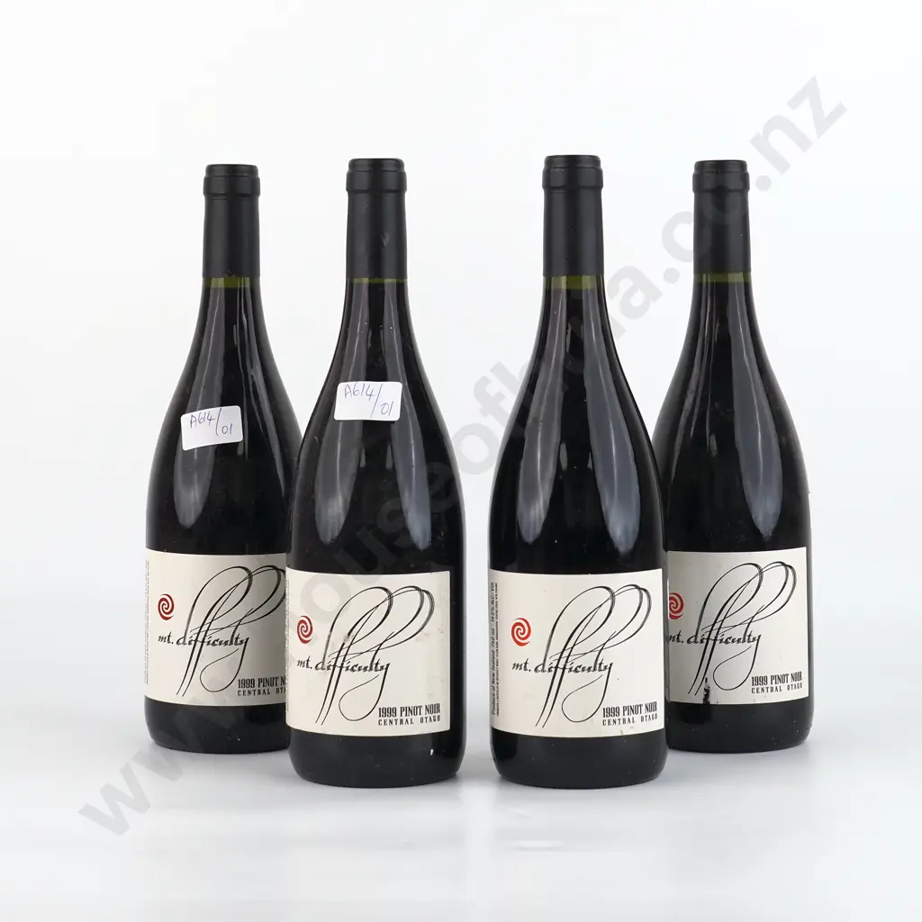 Four Bottles 1999 Mt Difficulty Pinot Noir - Central Otago. Image 1++