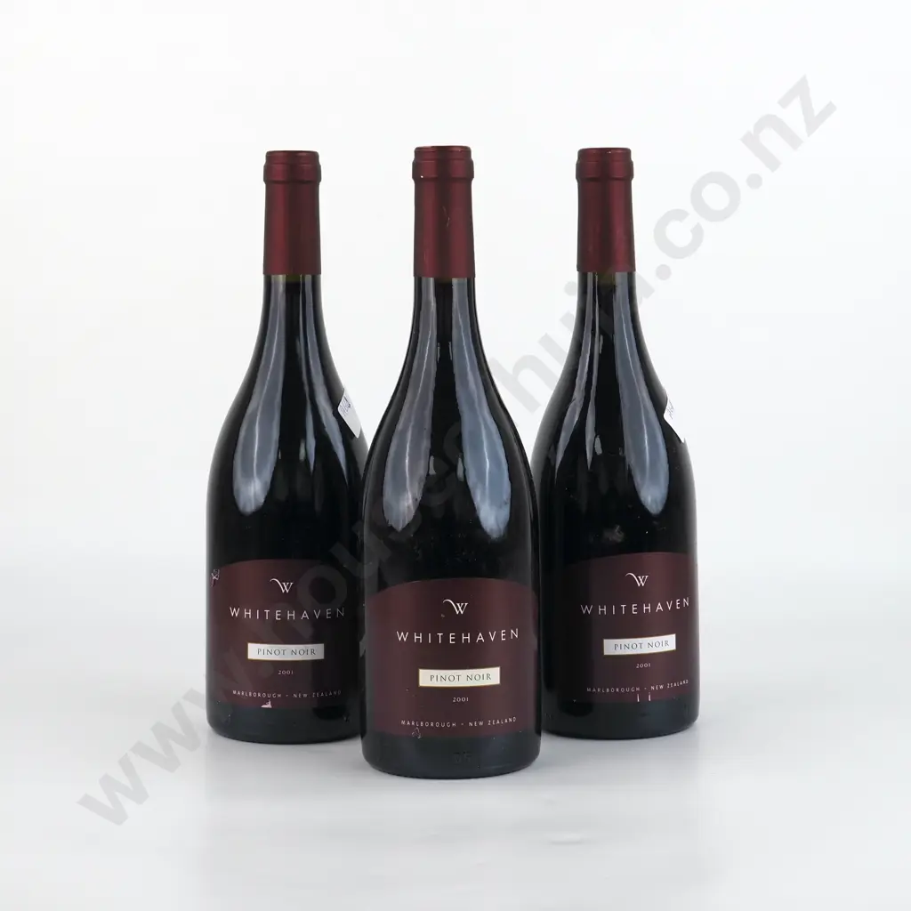 Three Bottles 2001 Whitehaven Pinot Noir - Marlborough. Image 1++