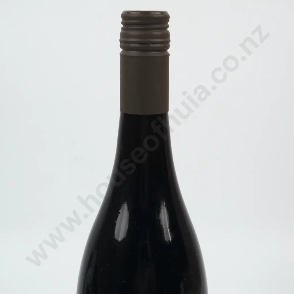 2017 Pearson Estate Mon Cheval Le Char Pinot Noir. Waipara Valley, North Canterbury. 97/100 Image 1++