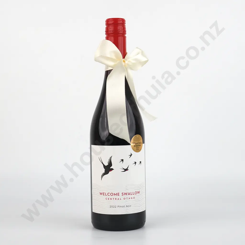 Welcome Swallow Pinot Noir, 2022 Image 1++