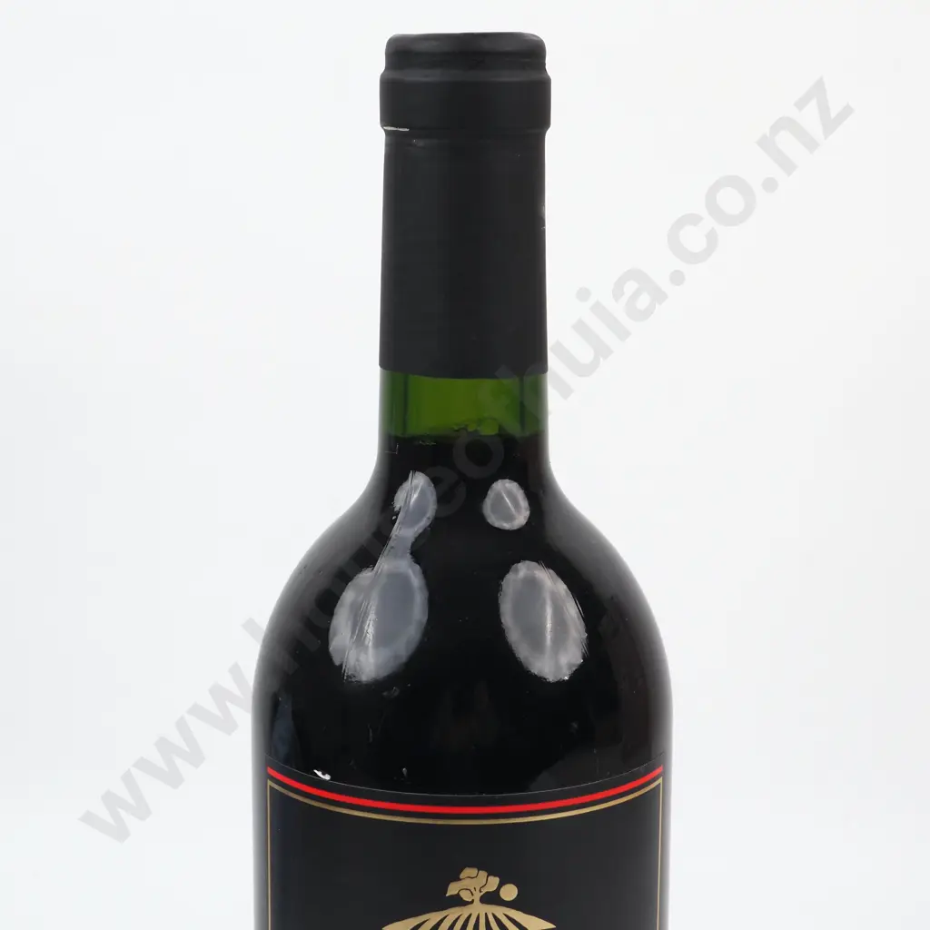 1996 Goldwater Cabernet Sauvignon Merlot Waiheke. Image 1++