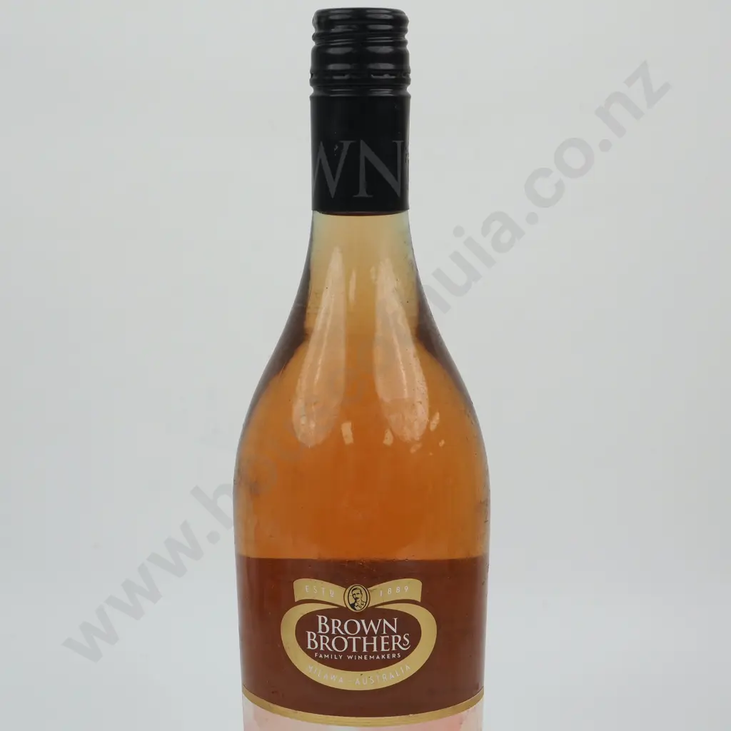 2021 Brown Brothers Moscato Rosé - Victoria, Australia. Image 1++