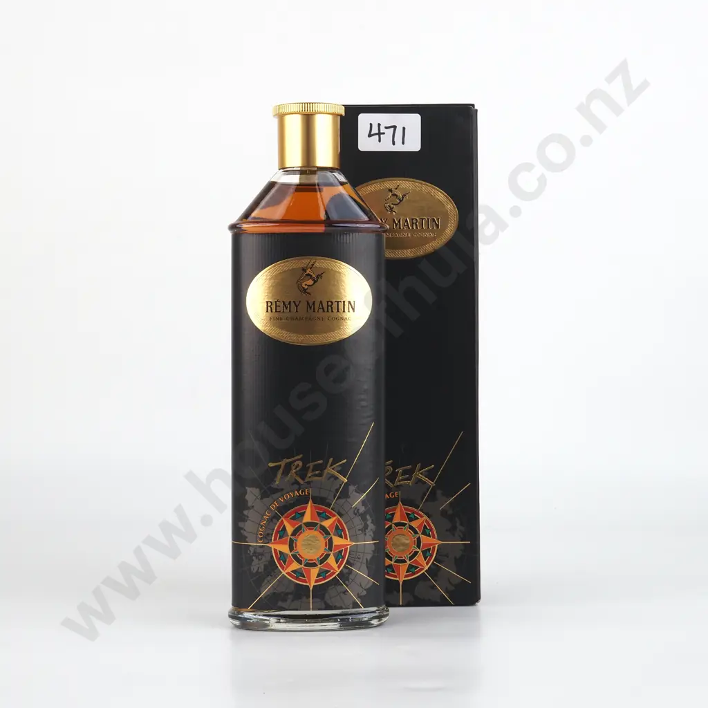 Boxed Bottle of Rémy martin Fine Champagne Cognac - Trek, Cognac de Voyage. Image 1++