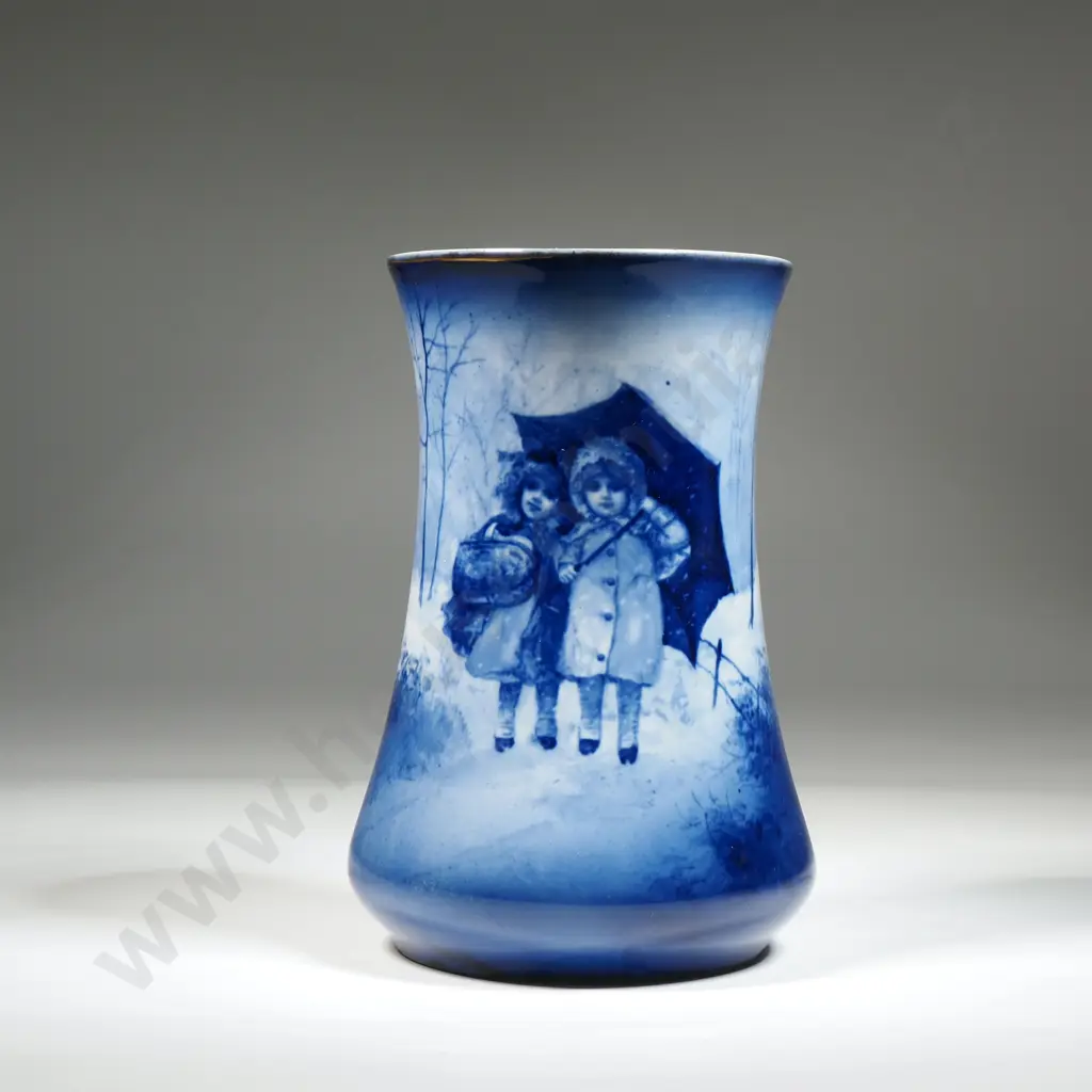 Royal Doulton Blue Children’s Vase w Two Children Standing Under An Umbrella Reg No. 621568 Image 1++