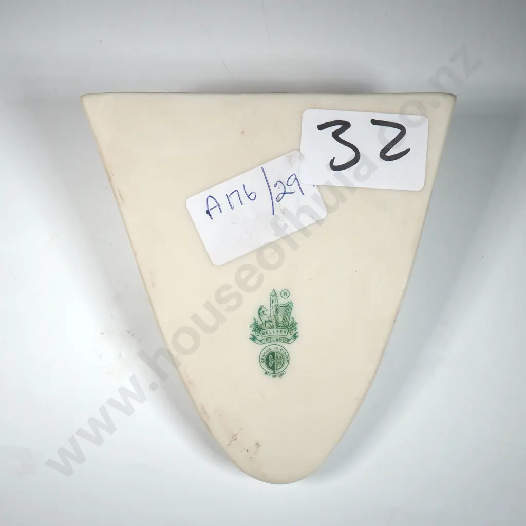 Green Mark Belleek Wall Vase  Image 1++