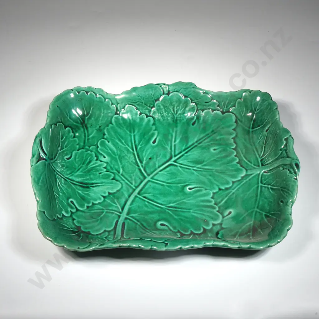 Minton Majolica Rectangular Green Serving Plate w Embossed Leaf Decoration Image 1++