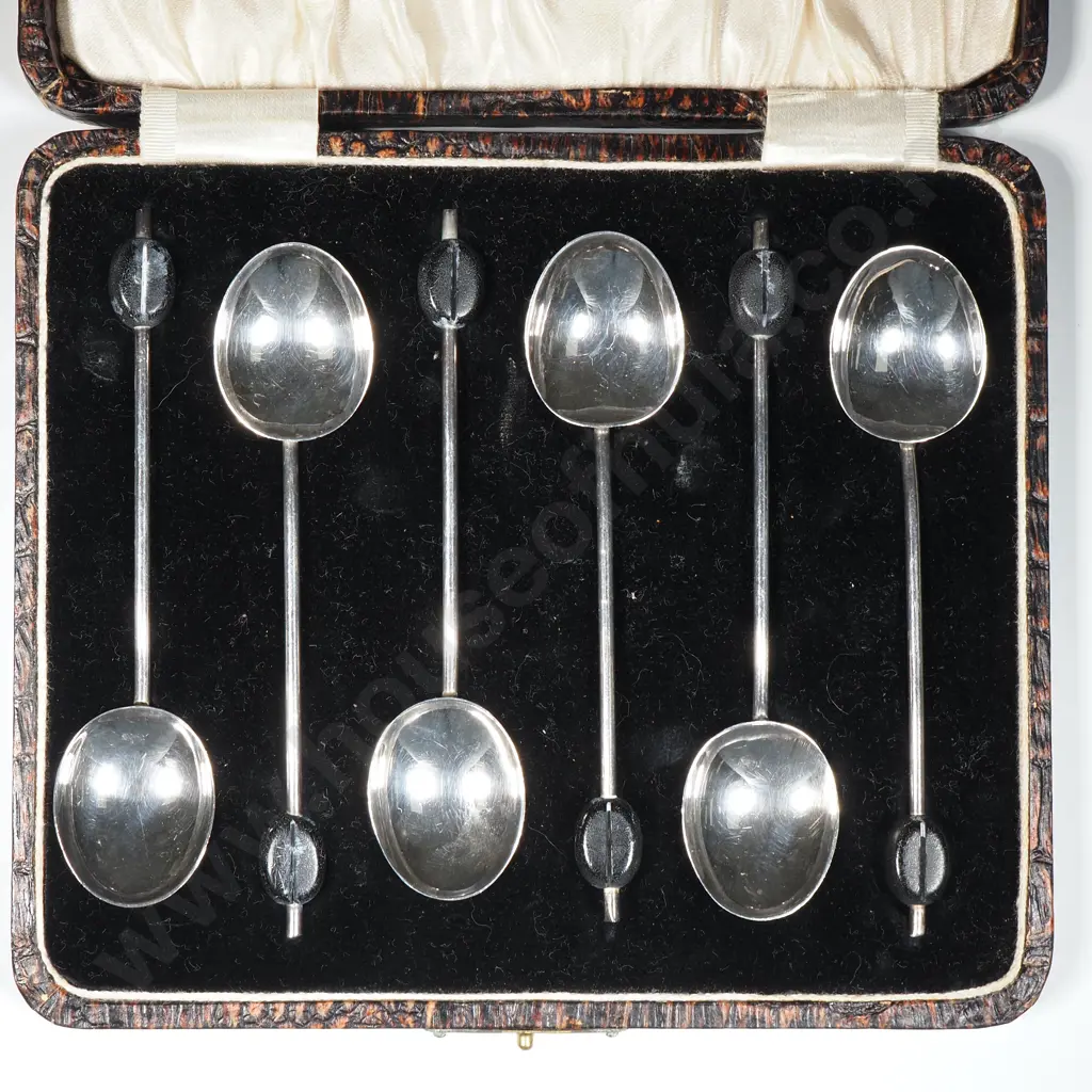 Boxed Sterling Silver Coffee Spoons w Coffee Bean Finials - Birm 1930 Image 1++