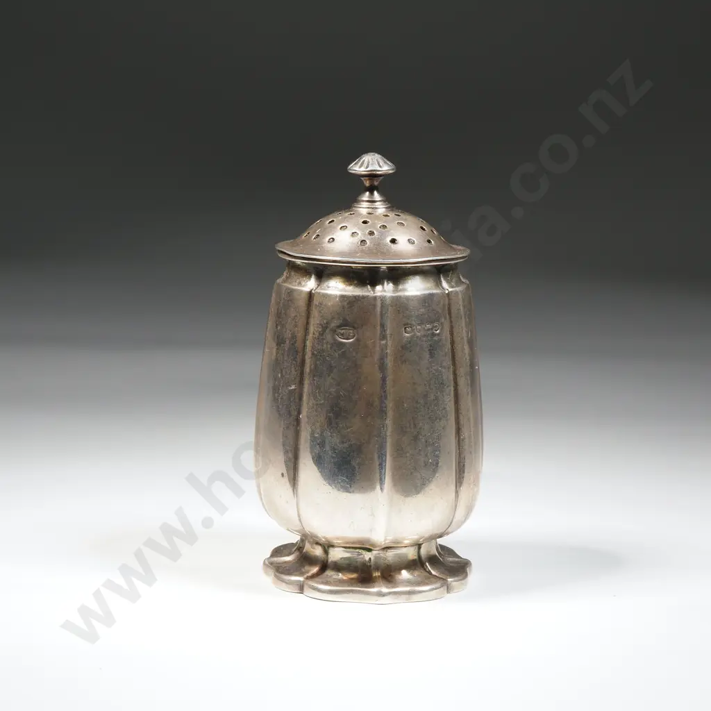 Sterling Silver Pepper Pot With Fluted Body Image 1++