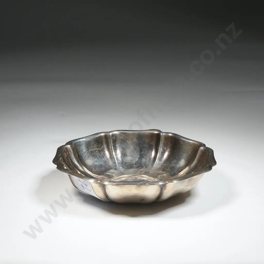 Sterling Silver Bowl w Canada 1967 Silver Dollar - "Burpard Dry Dock Co Ltd Vancouver" Image 1++