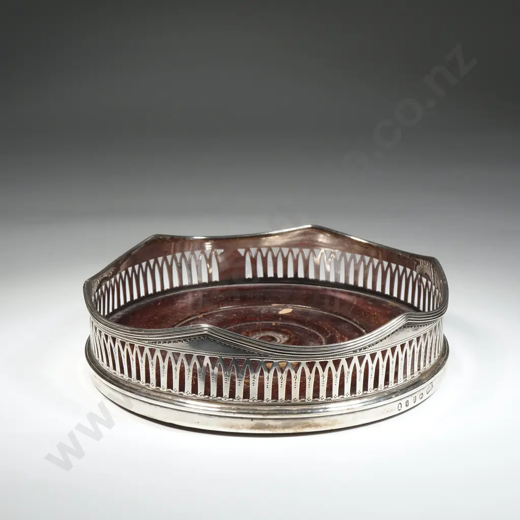 Scarce Georgian Sterling Silver Wine Coaster - William Plummer - Noted For Pierced Silver Work - London 1791 Image 1++