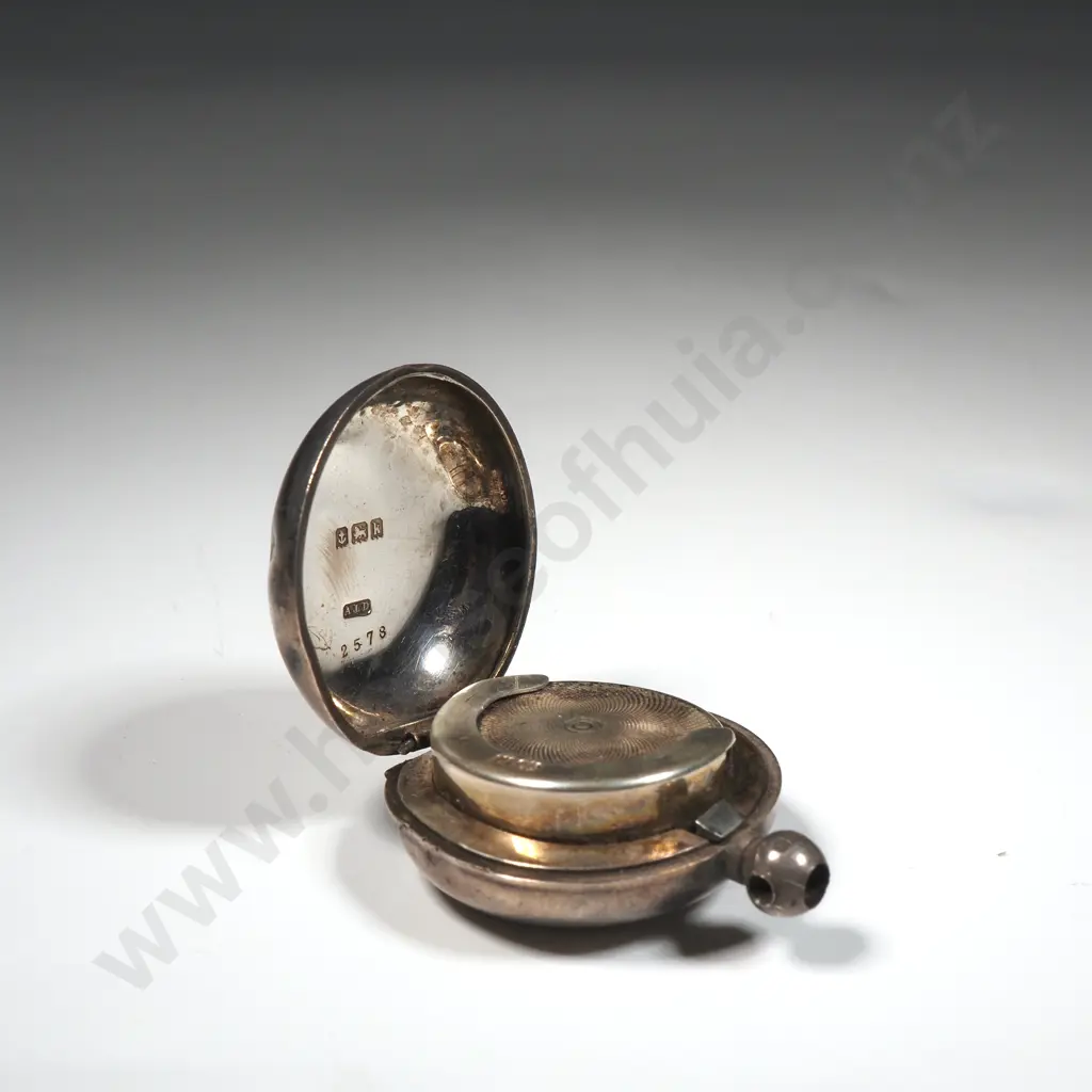 Sterling Silver Sovereign Holder A/F	 Image 1++