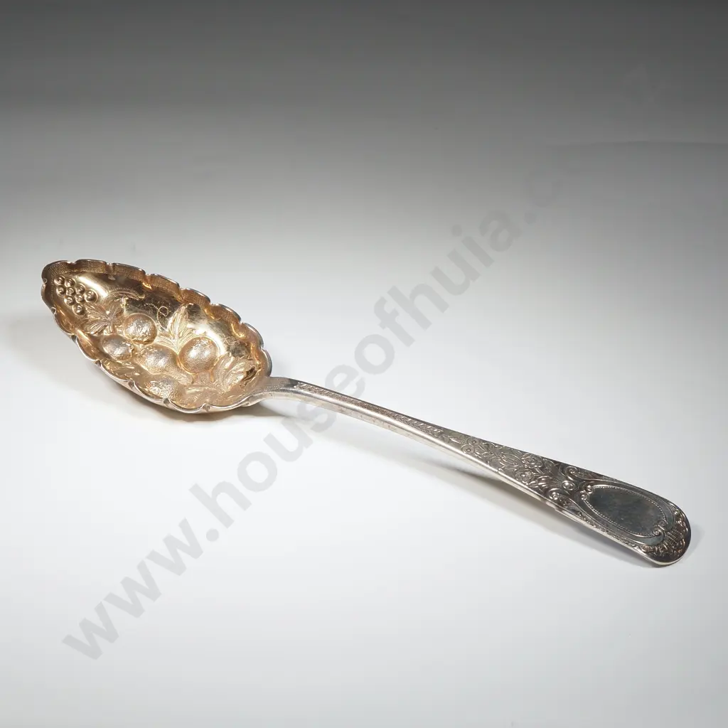 Antique Sterling Silver Berry Spoon w Irish Hallmarks Image 1++