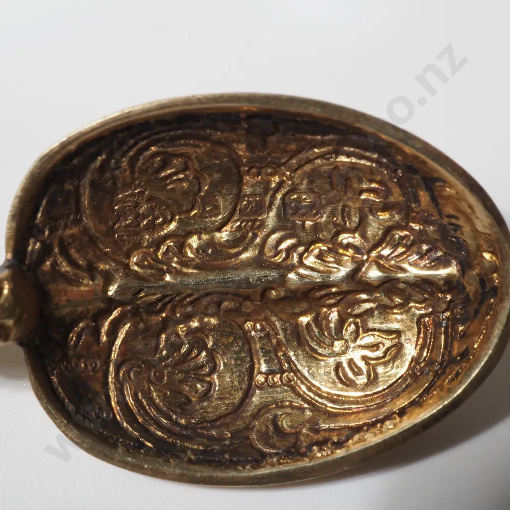 Set Of Six Gilded Sterling Silver Anointing Spoons In Period Case Image 1++