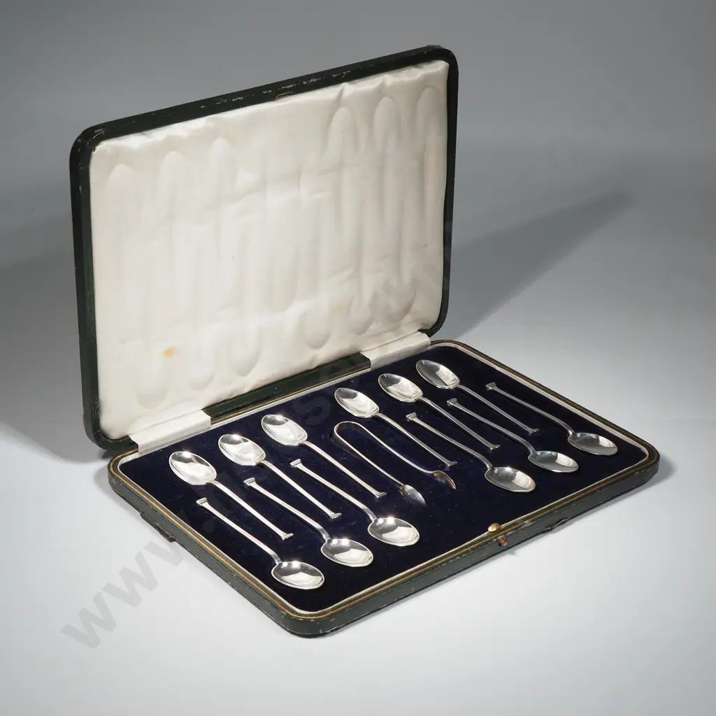 Cased Set of Art Deco Style Sterling Silver Coffee Spoons & One Sugar Tong Sheffield 1912 Image 1++
