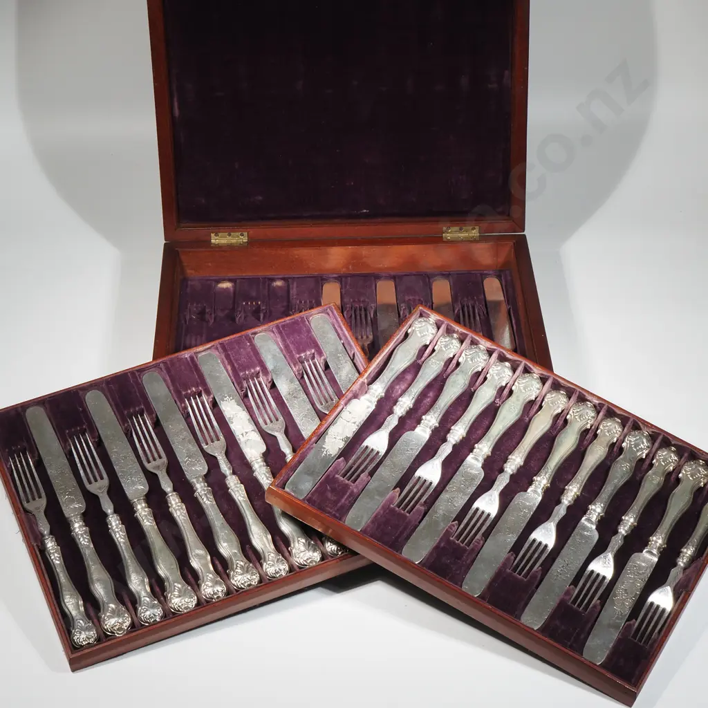 Box Set Of Sterling Silver Handled Dessert Knives & Forks - Originally 16 Place Set (2 Place Sets Missing) Image 1++