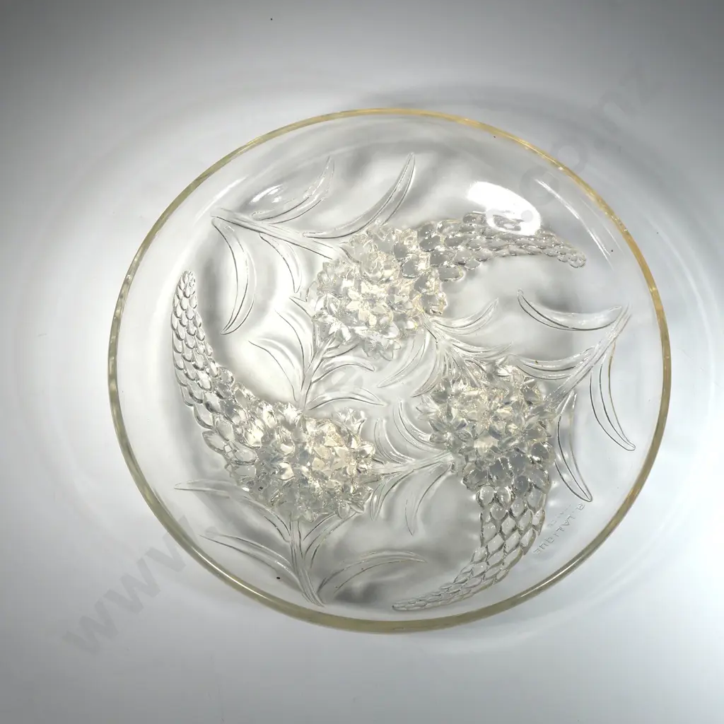 Rene Lalique Opalescent Bowl "Veronique" Image 1++