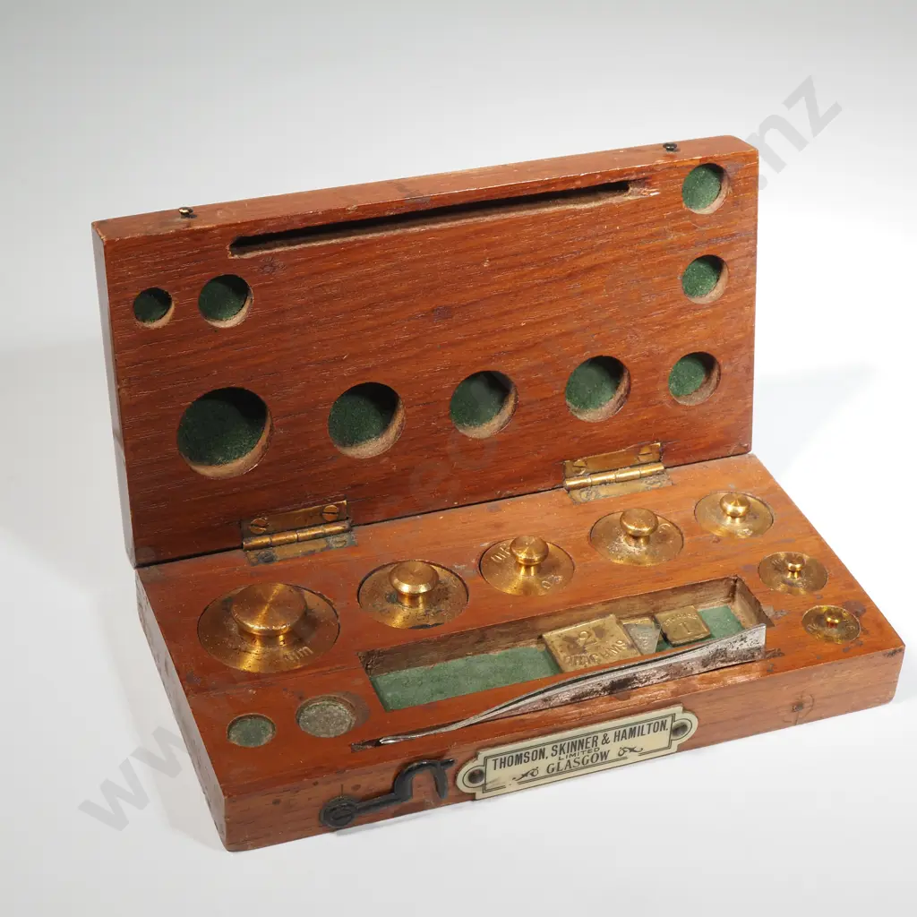 Thomson - Skinner & Hamilton Glasgow Boxed Set Of Weights Image 1++