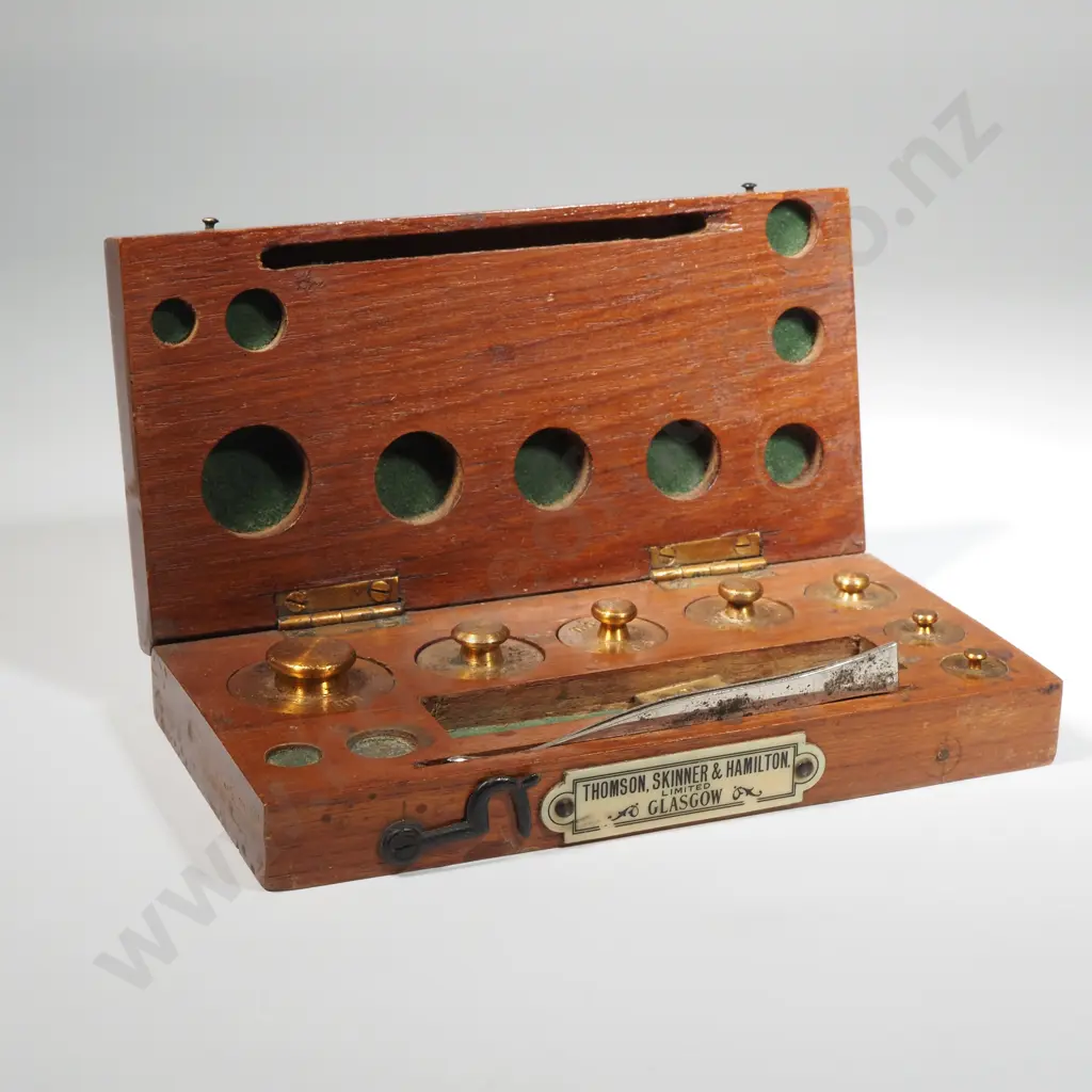 Thomson - Skinner & Hamilton Glasgow Boxed Set Of Weights Image 1++