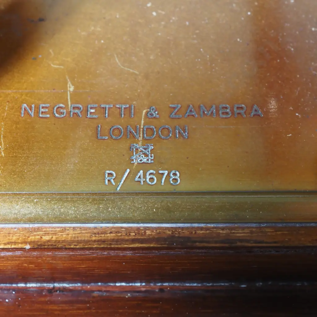 Negretti & Zambra Barograph w 'Regency' Jewelled movement - Number R/4678 - In Wooden & Glass Case - Single Drawer Image 1++