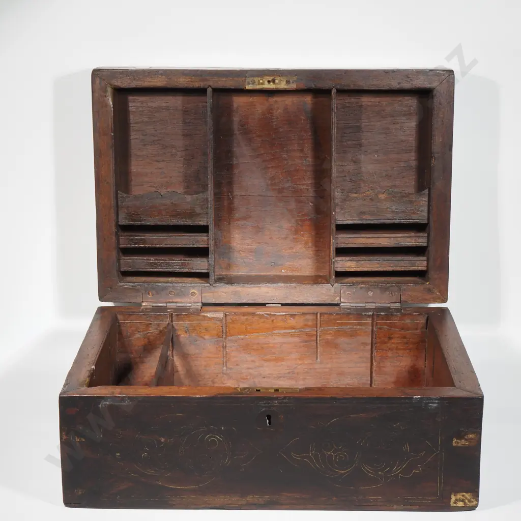 Vintage Indian Wooden Box/Chest w Brass Fittings & Decorative Brass Inlay w Swirling Patterns & Carrying Handles Image 1++