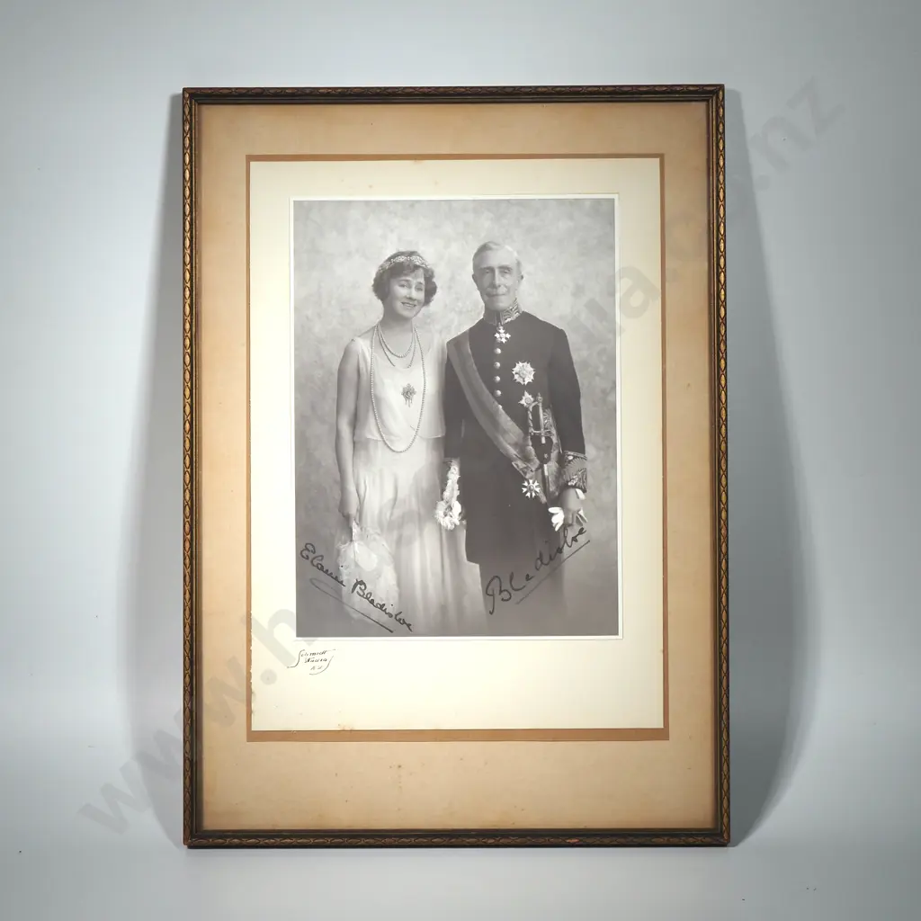 Original Signed Photograph - Lord & Lady Bledisloe - Schmidt Studio NZ Image 1++