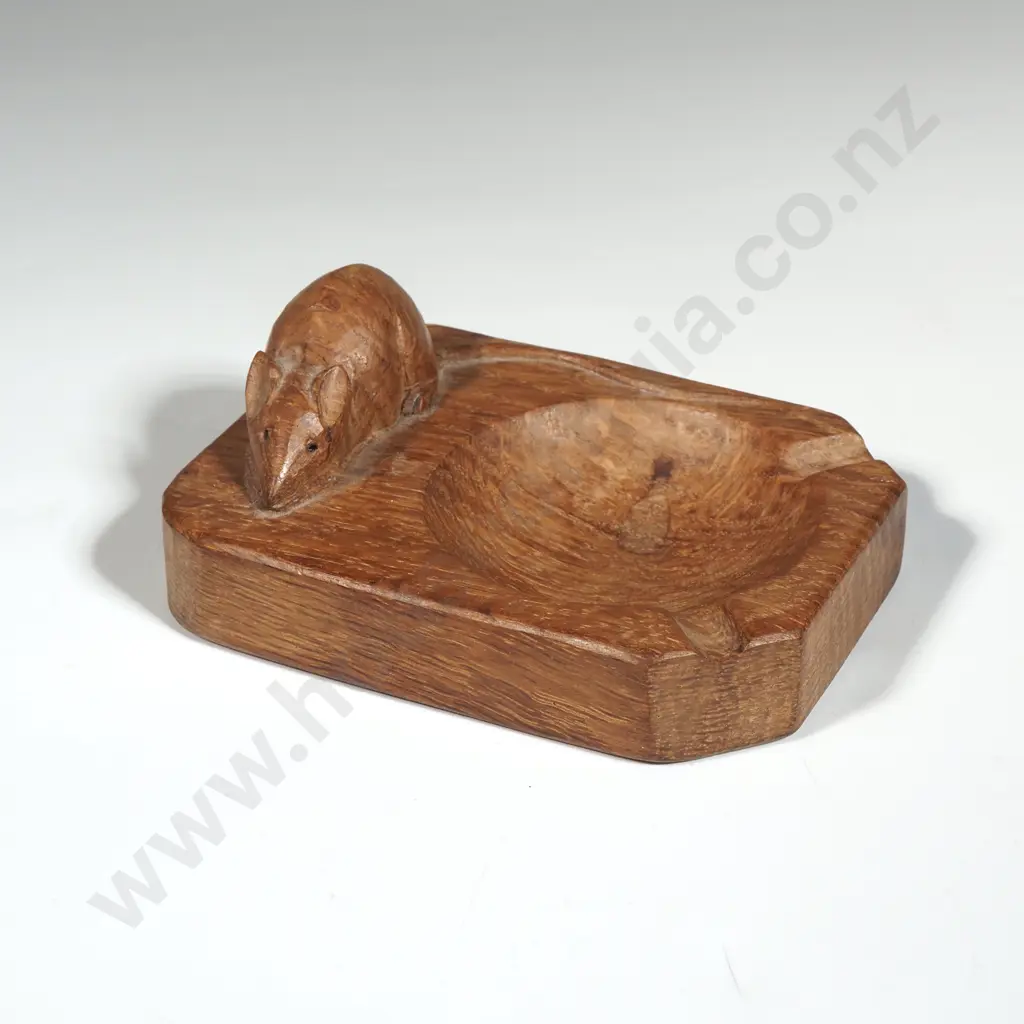 Vintage 'Mouseman' Oak Ashtray - By Robert Thompson of Kilburn Image 1++