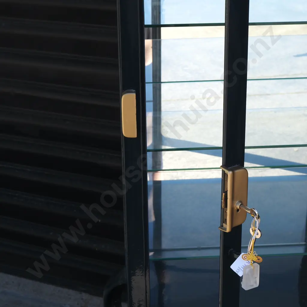 Impressive Restored Medical Display Case - KNY Sheerer Company Image 1++