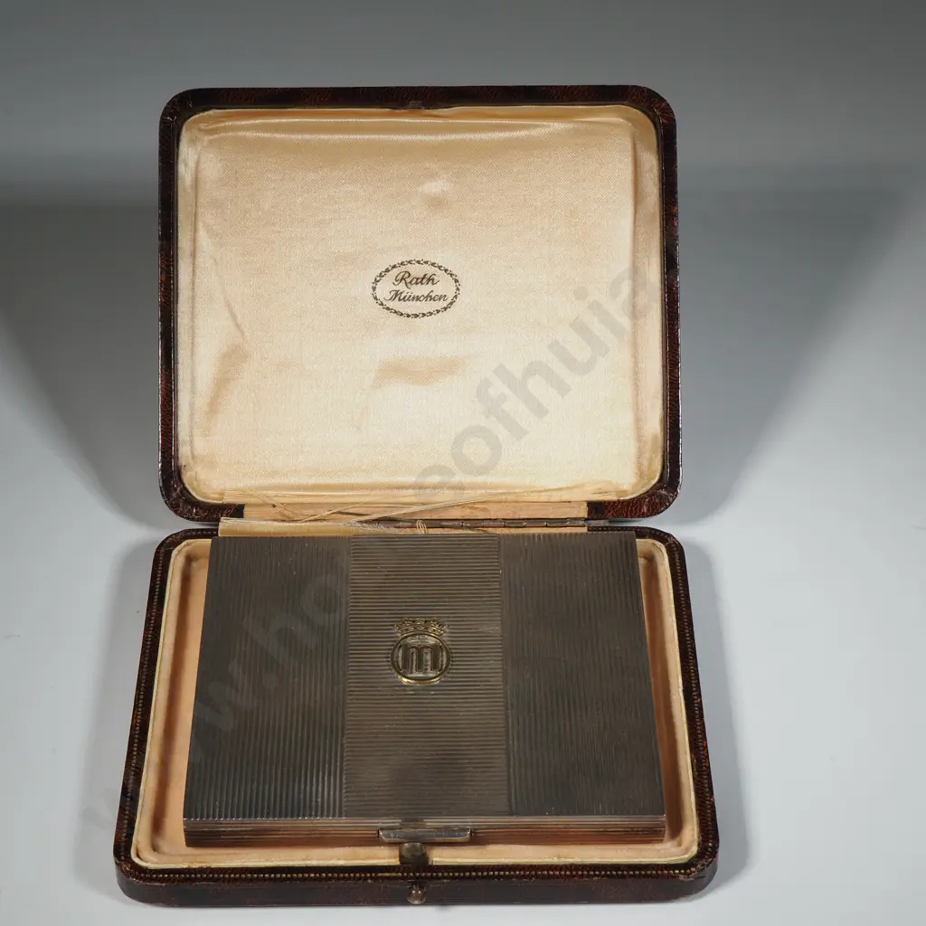 Exceptional Cased Sterling Silver Cigarette Case Image 1++