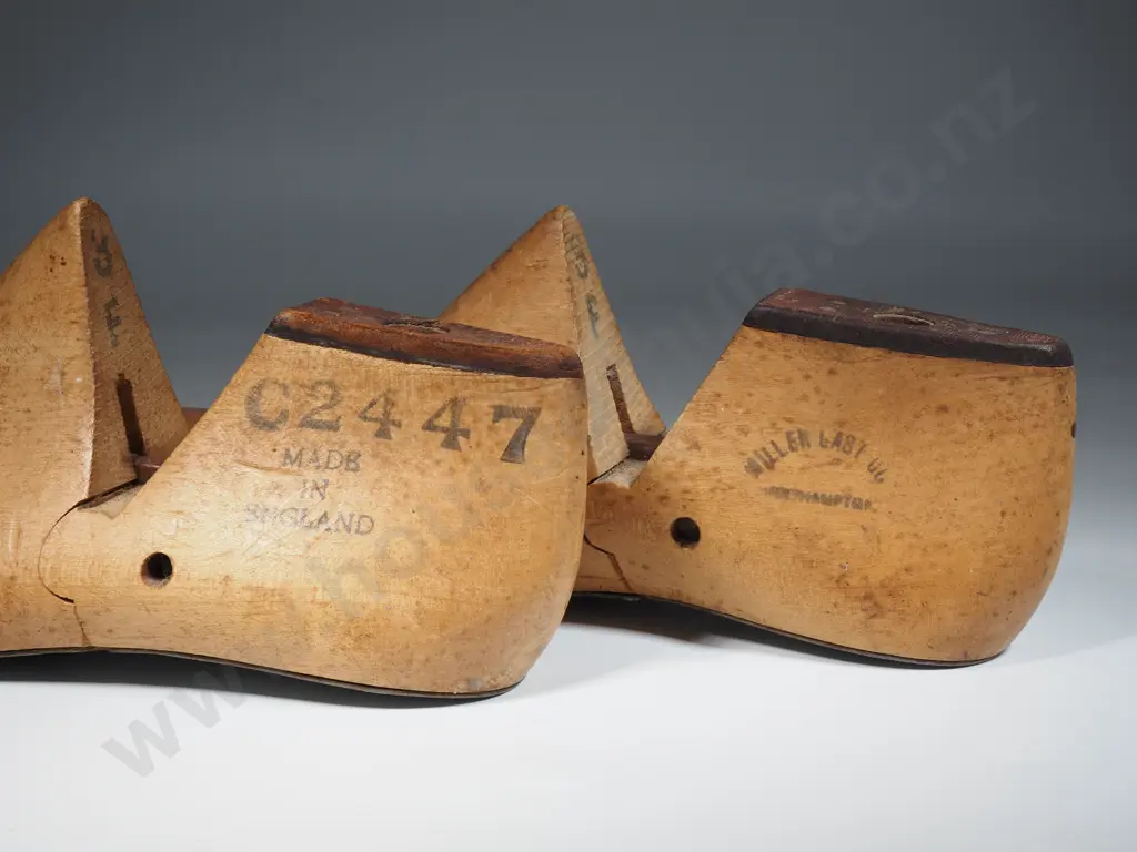 Pair Of Vintage Wooden Shoe Lasts - Stamped Miller Shoe Lasts - Northampton England Image 1++