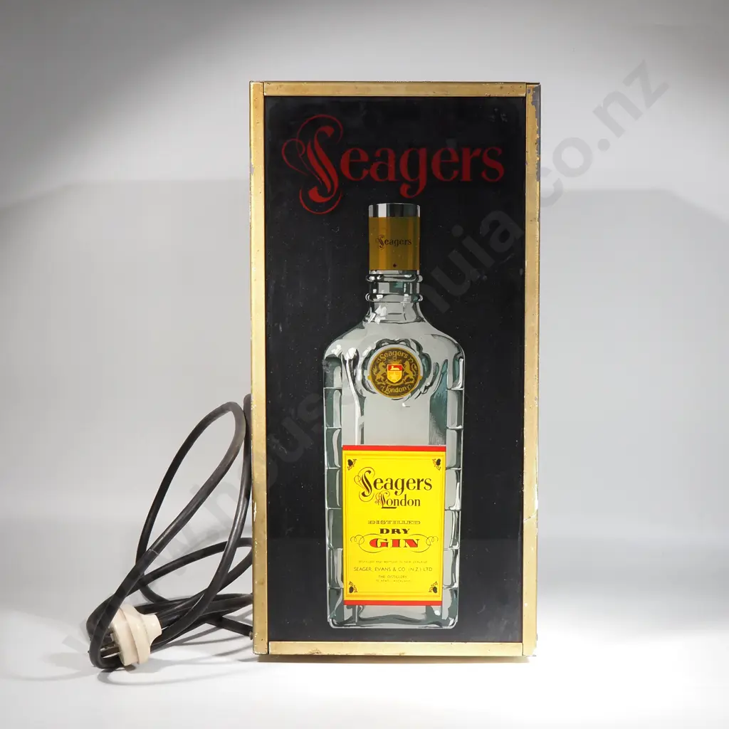 Vintage Seagers Gin  Illuminated Advertising Sign Image 1++