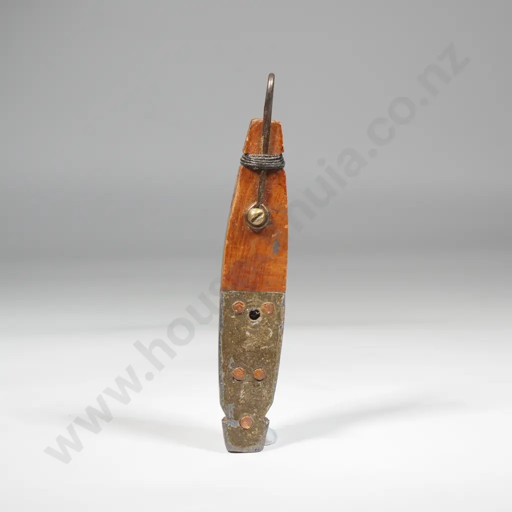 Antique Wooden Fishing Lure w Metal Mounts Stamped Made In New Zealand By Tisdall Ltd Image 1++