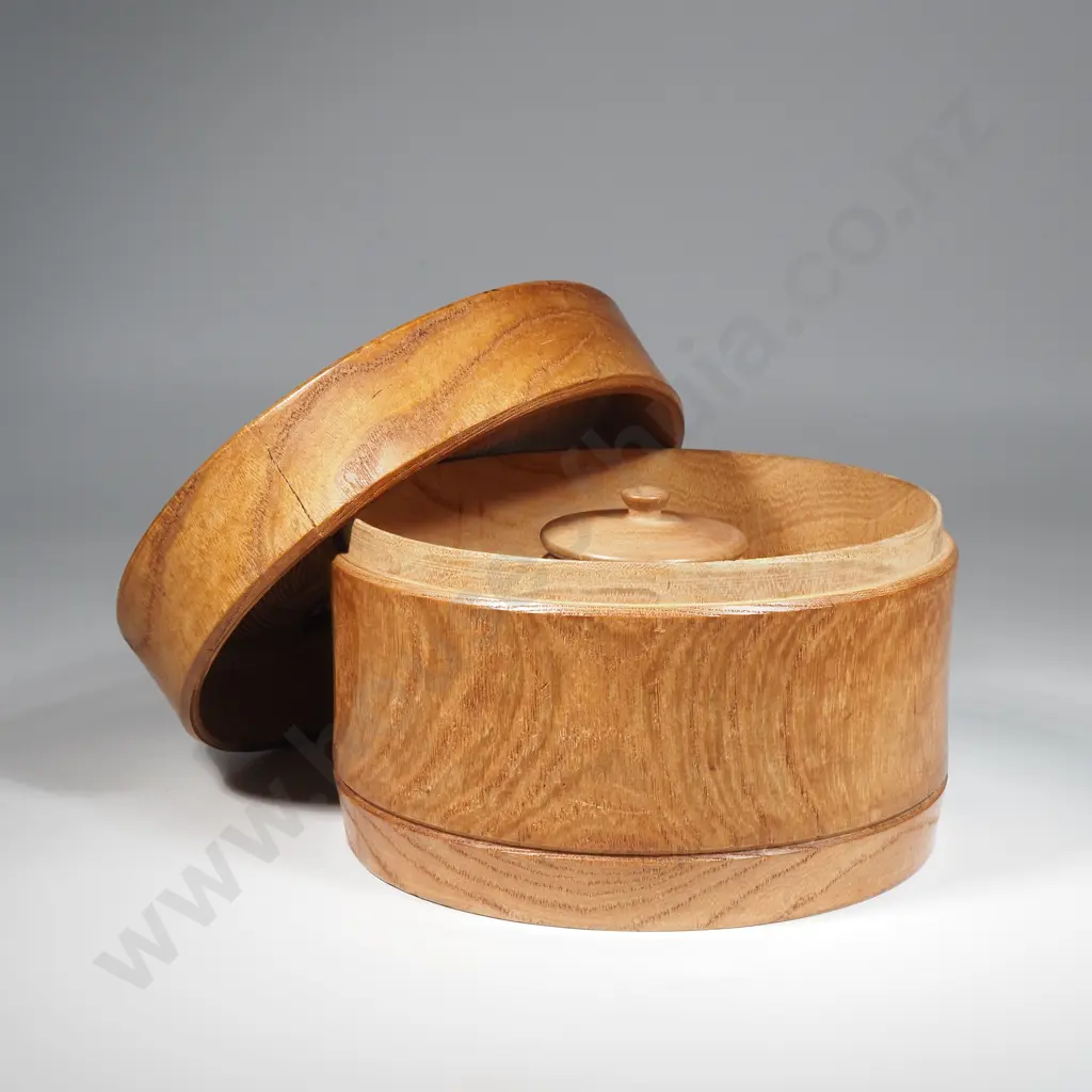 Antique Hand Carved Circular Collar Box w Carved Lid Depicting An Iris Image 1++