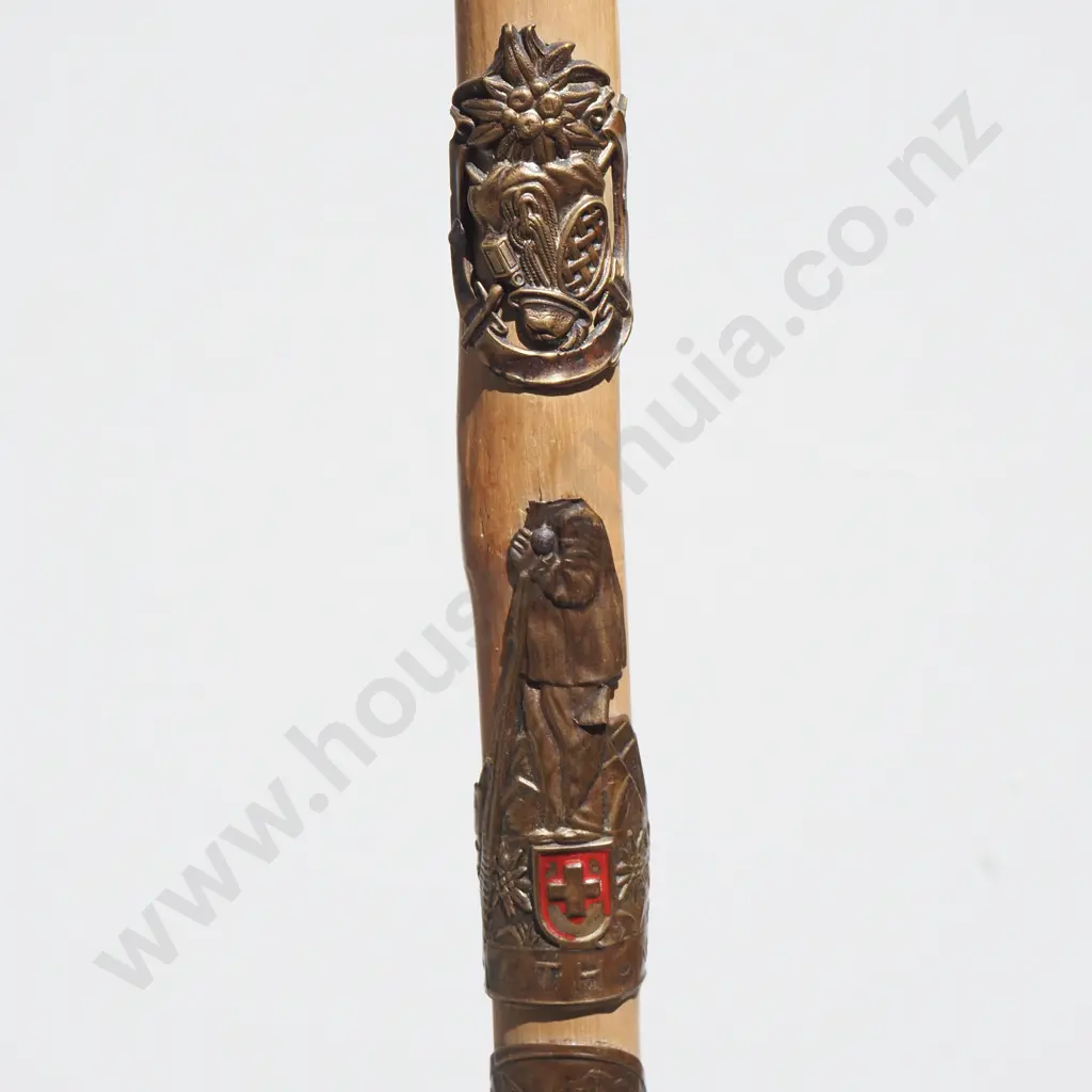 Wooden Walking Cane w Curved Handle - Six Metal Souvenir Plates & Base Image 1++