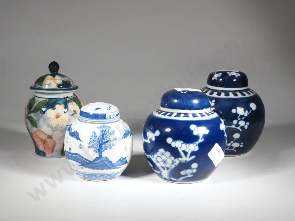 Five Blue & White Ginger Jars (One Without Lid)  Image 1++