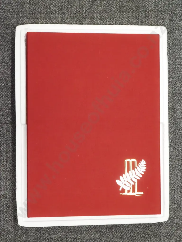 Men in White: The History of New Zealand International Cricket 1894 to 1985. Deluxe Edition 651/1200 Image 1++