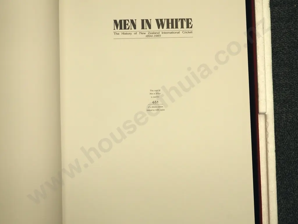 Men in White: The History of New Zealand International Cricket 1894 to 1985. Deluxe Edition 651/1200 Image 1++