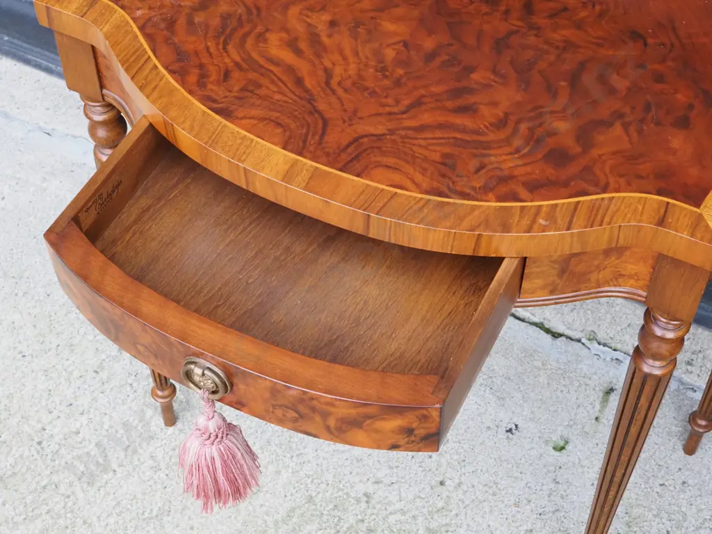 Walnut Cross Banded Side Table with Single Frieze Drawer Image 1++