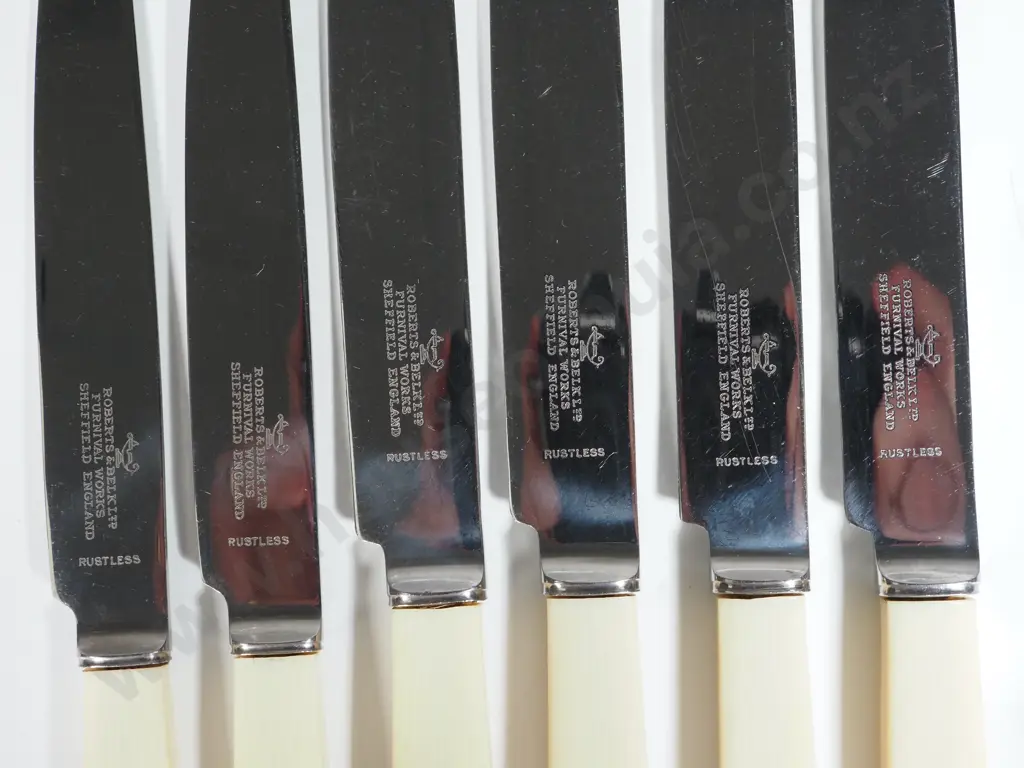 Vintage Of Six Unused Bone Handled Dinner Knives Image 1++