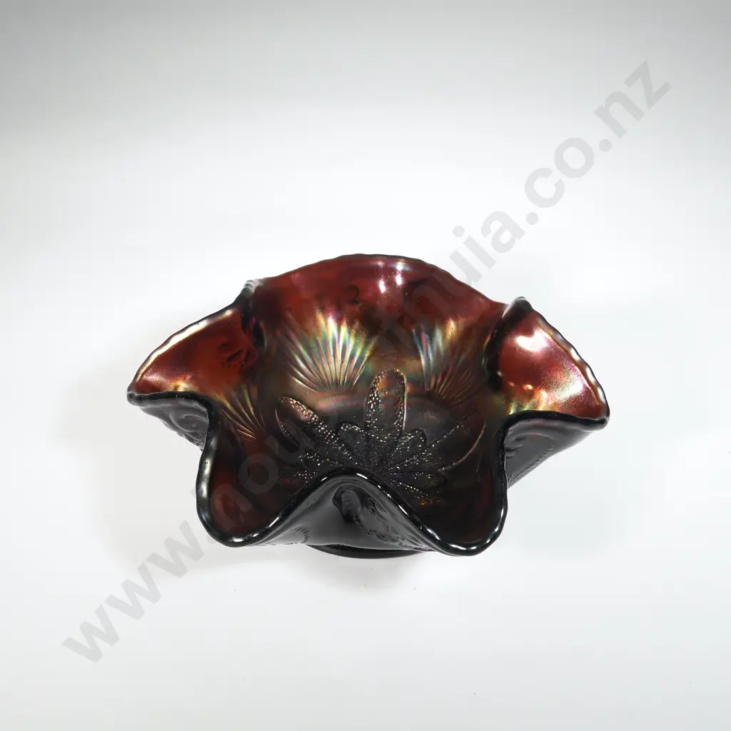 Mid Century Fenton Iridescent Amethyst Toned Carnival Glass Bowl . Image 1++