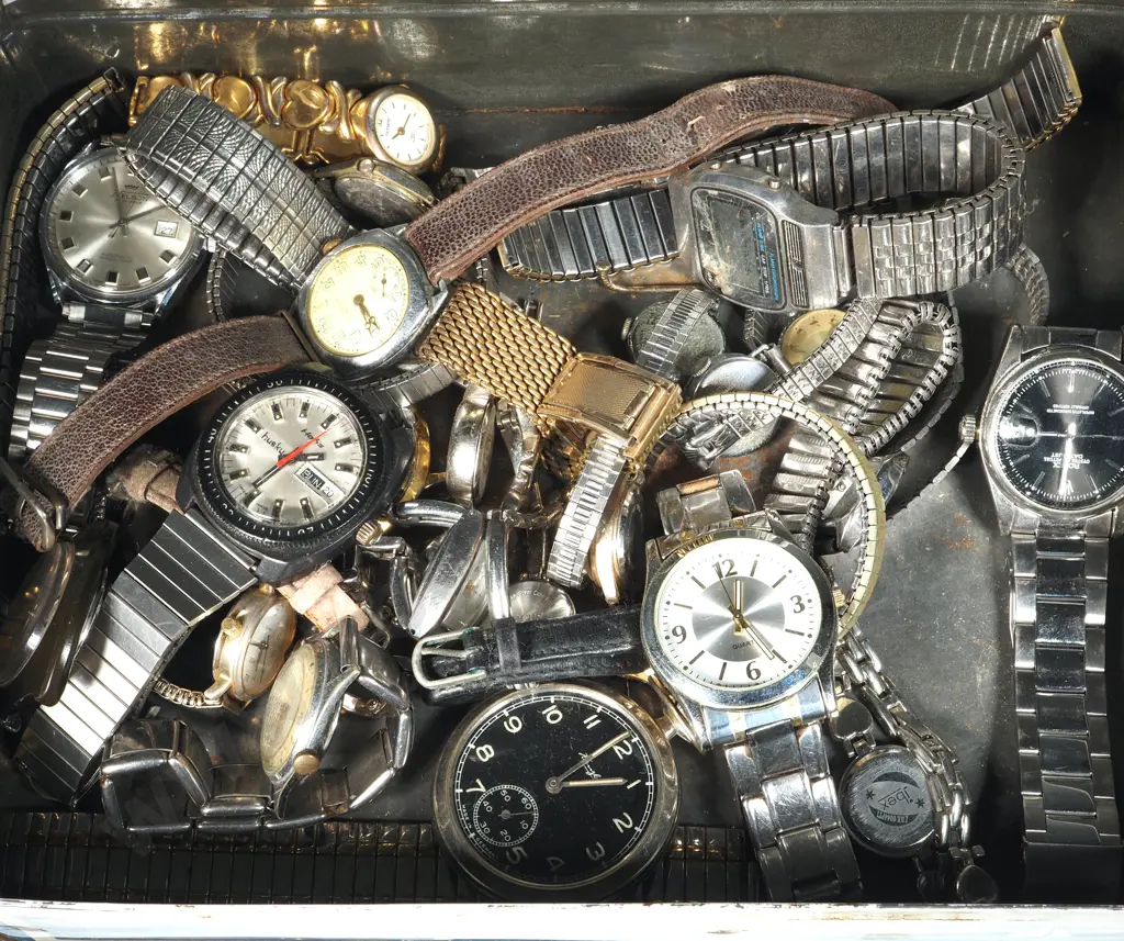 Collection Of Vintage Mens Wristwatches Including A Rolex Copy Watch & A Kiezle Pocket Watch  Image 1++