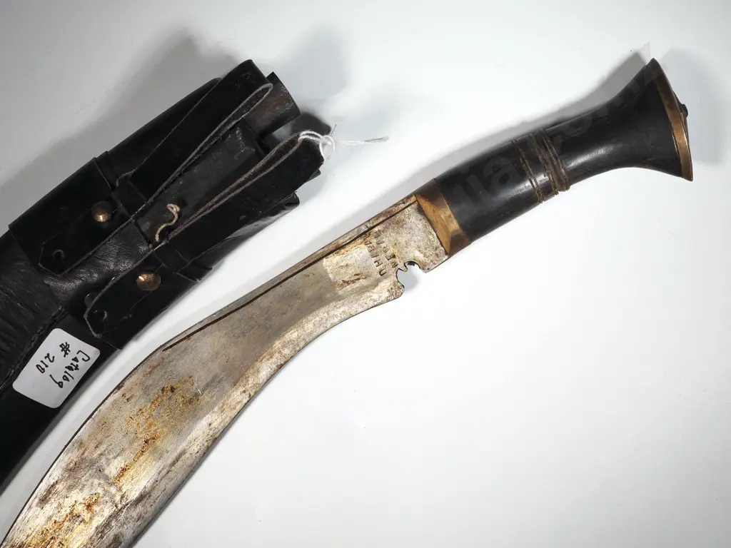 Kukhri Knife in a Leather Scabbard w Two Companion Knives. Image 1++