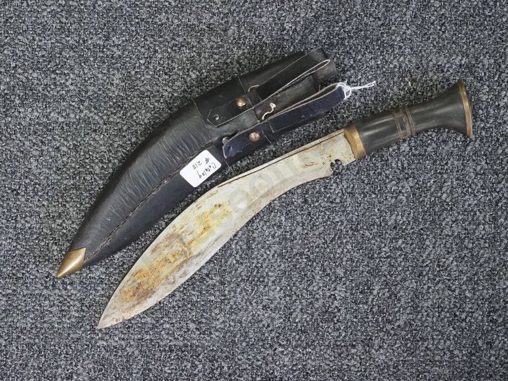 Kukhri Knife in a Leather Scabbard w Two Companion Knives. Image 1++