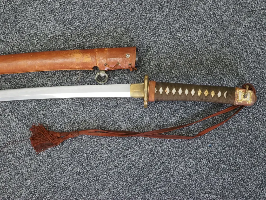 Japanese WWII Gunto w Edo Period Blade Image 1++