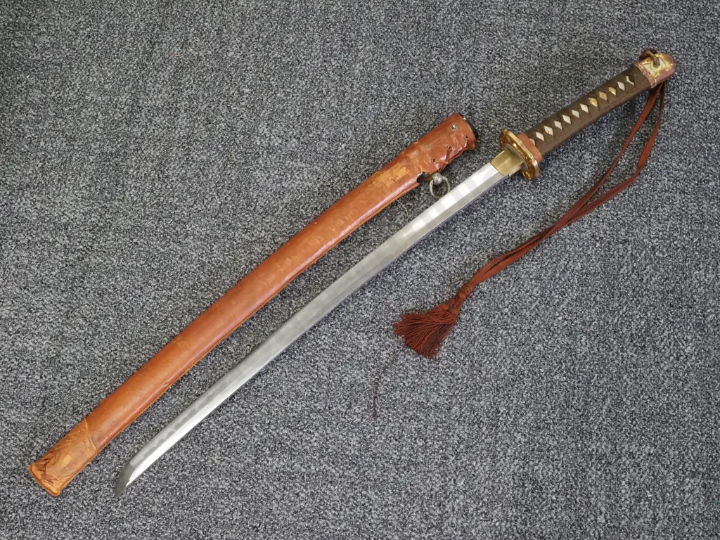 Japanese WWII Gunto w Edo Period Blade Image 1++