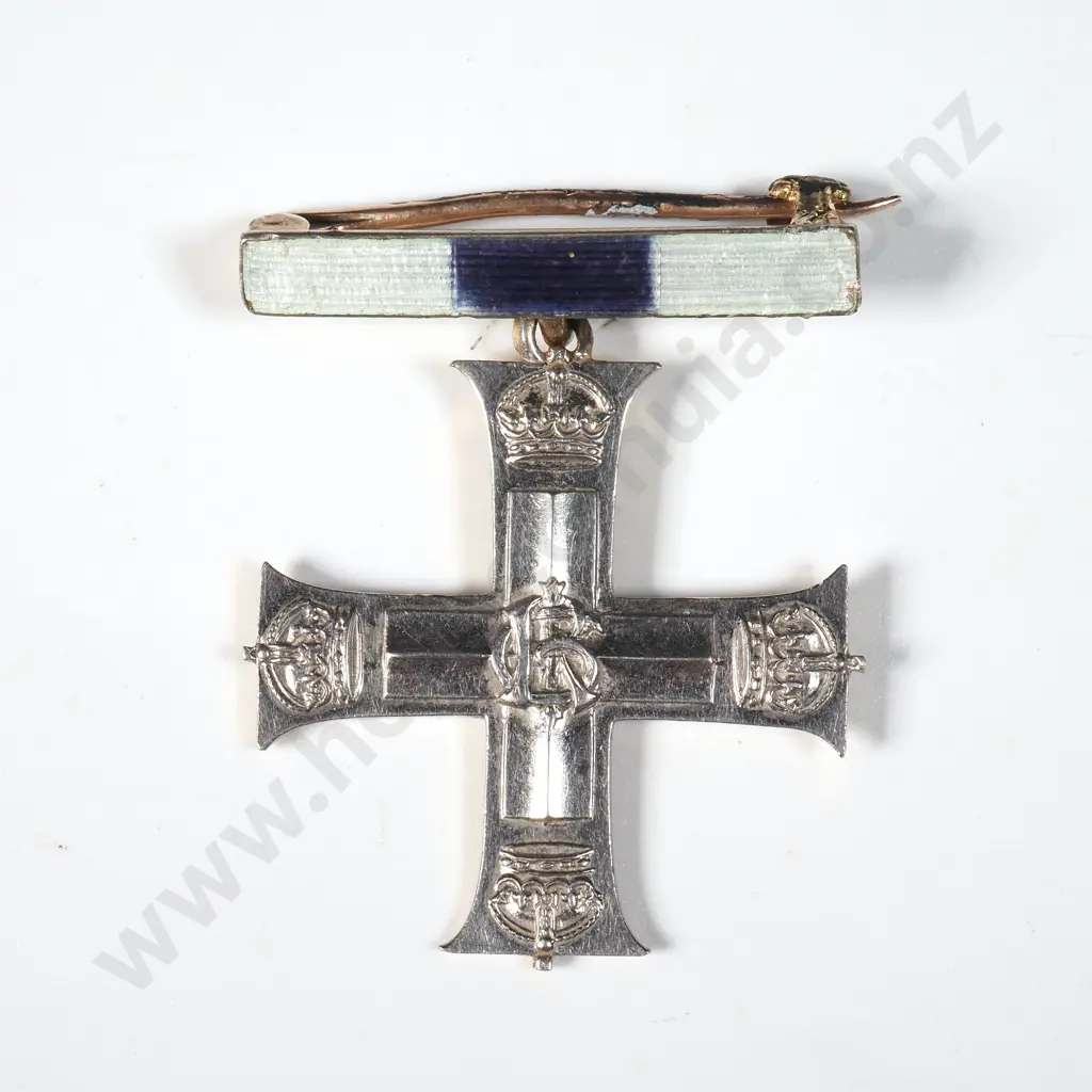 Miniature Military Cross Image 1++