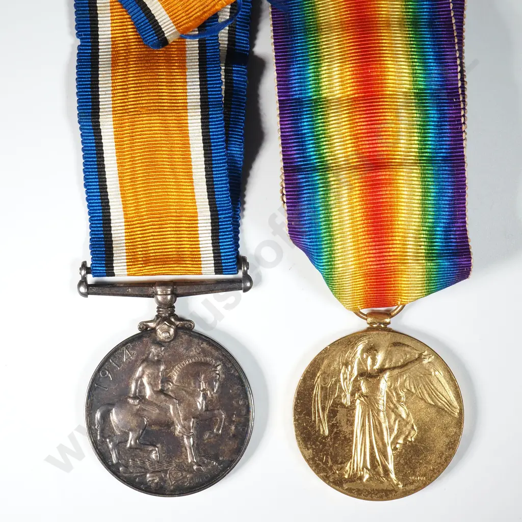 WW1 Medal Pair to 71161 PTE H F Miller  Image 1++