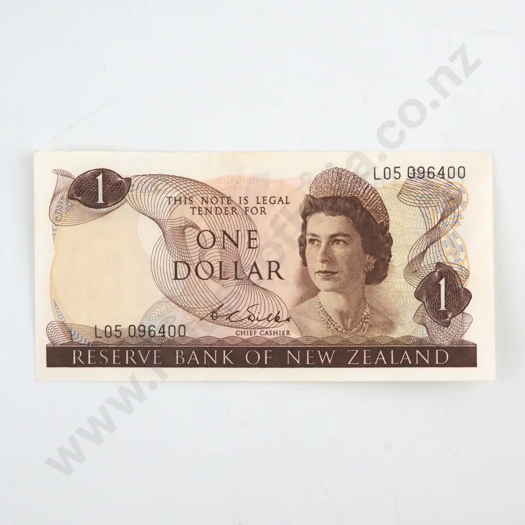 WILKS SIGNATURE, SERIAL L05 096400, ALMOST UNCIRCULATED, C.V. $70 Image 1++