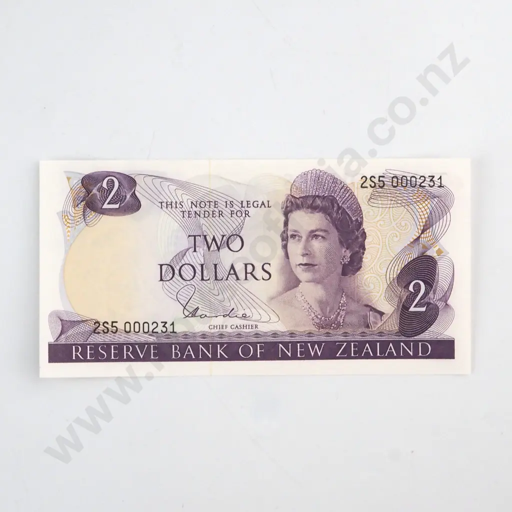 HARDIE TYPE 1 SIGNATURE, SERIAL 2S5 000231 ( LOW NUMBER ) ( FIRST PREFIX OF SIGNATURE ), UNCIRCULATED, C.V. $100 Image 1++