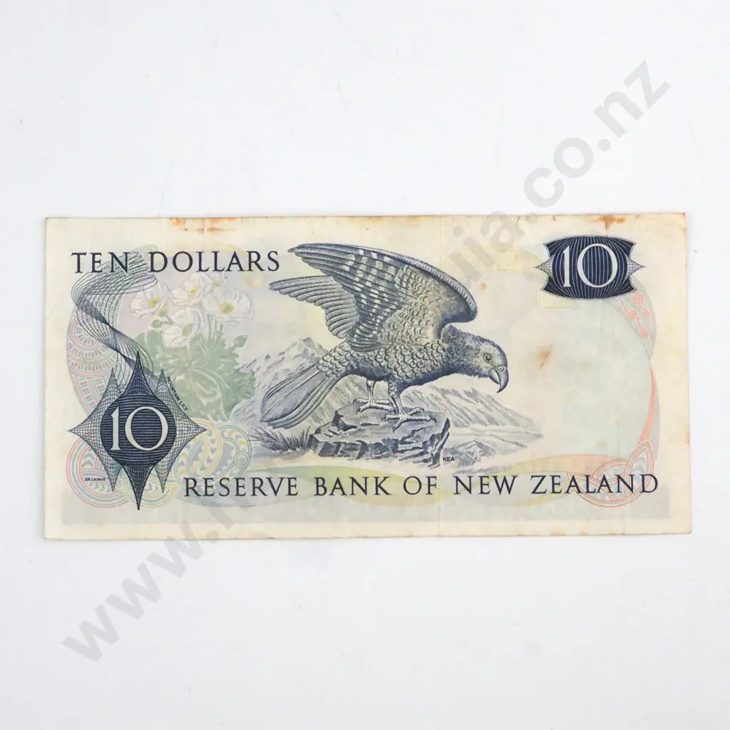 WILKS SIGNATURE, SERIAL Y9933169 ( LAST PREFIX OF TYPE ), FINE, C.V. $150 Image 1++